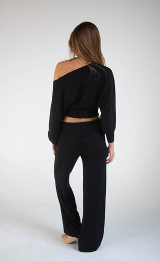 weekend travel lounge set - black